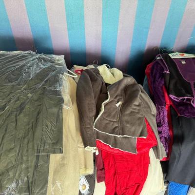 Sale Photo Thumbnail #62
