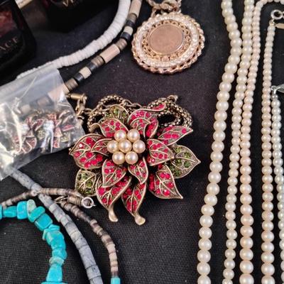 Sale Photo Thumbnail #54