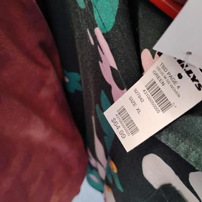 Sale Photo Thumbnail #171