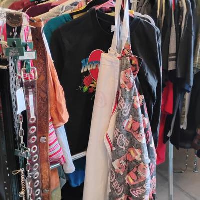 Sale Photo Thumbnail #174