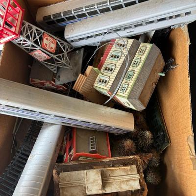 Miscellaneous Electric Trains, Controllers, Village Props, Etc  