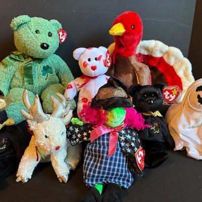 Ty Beanie Babies, Holiday Themed 