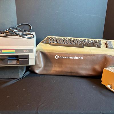 Commodore 64 Computer System