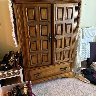Sale Photo Thumbnail #127