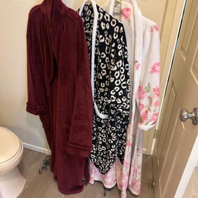 Sale Photo Thumbnail #174