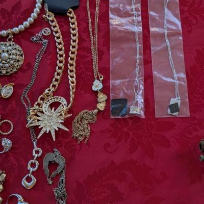 Sale Photo Thumbnail #126