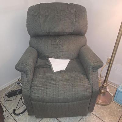 Electic adjustment armchair