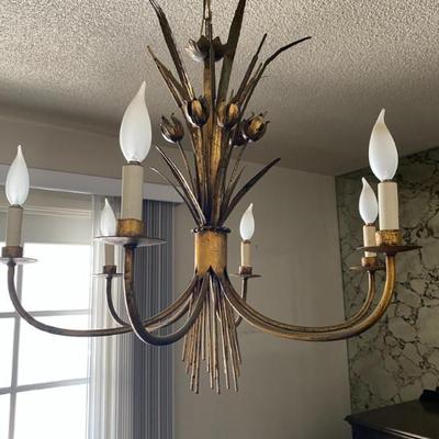 Vintage fixture
