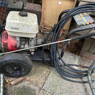Lawncare equipment 