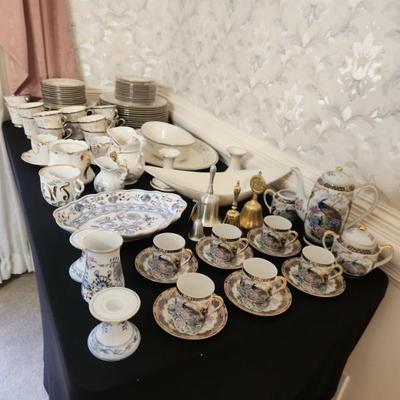 china sets - teacups