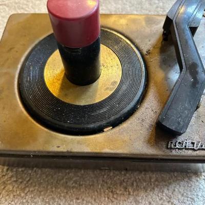 vintage RCA Victor 45 RPM record player
