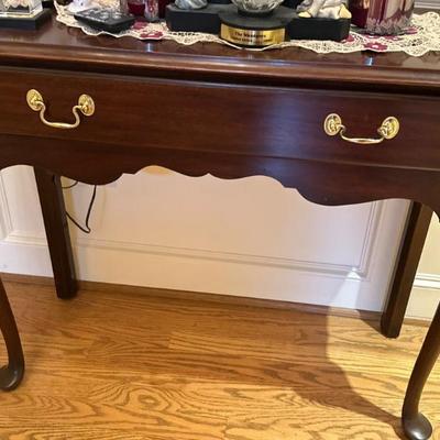 Entry console table