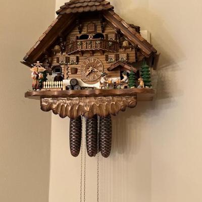 Black Forest Chalet Cuckoo Clock