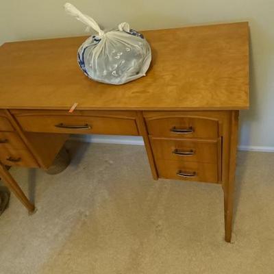 Sale Photo Thumbnail #110
