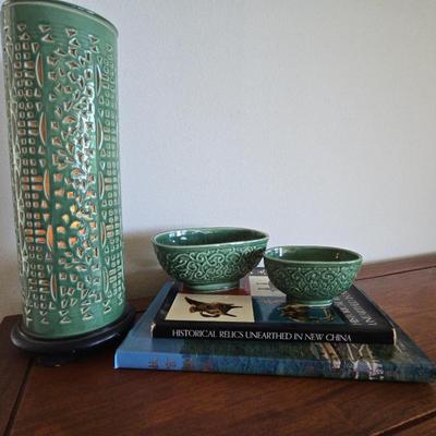 Fr124 vintage chinoise porcelain vase style lamp and more