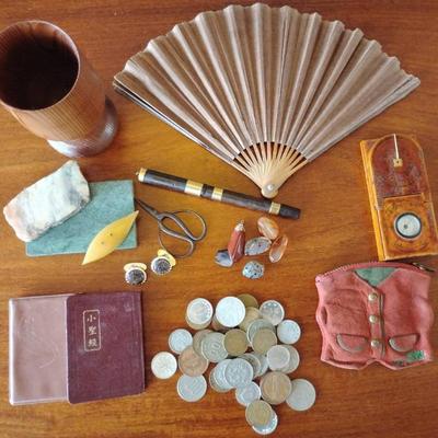 Fr155 foreign currency and chinese sundial compass