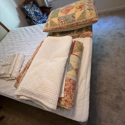 Sale Photo Thumbnail #102