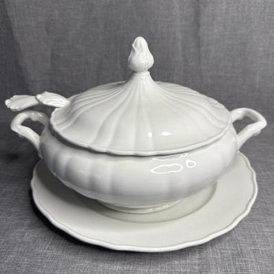 Sale Photo Thumbnail #573