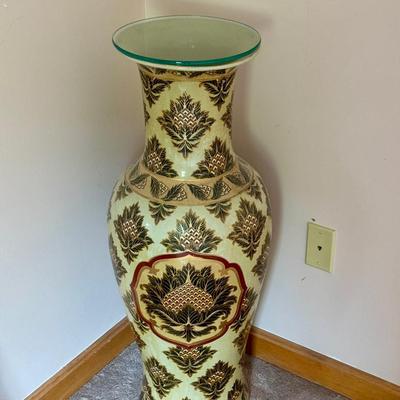 Massive Vase