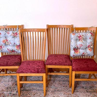 (4) Red Cushioned Dining Room Chairs 