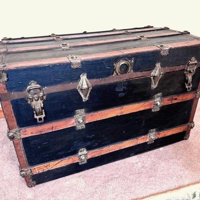 Steamer Trunk 