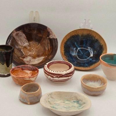 (9) Art Pottery Dishes