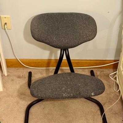 Kneeling Chair