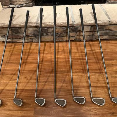 High Modulus Super Graphite Low Torque Golf Clubs