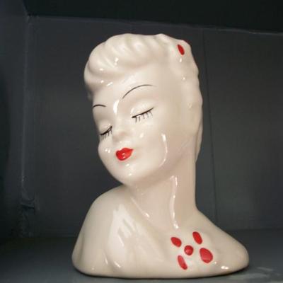 Sale Photo Thumbnail #137