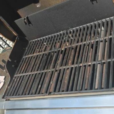 Sale Photo Thumbnail #54: Clean Grill Surface.  It actually looks better in person
