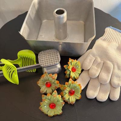 Vintage Aluminum Bundt Pan, Meat Tenderizer, Clips, Gloves