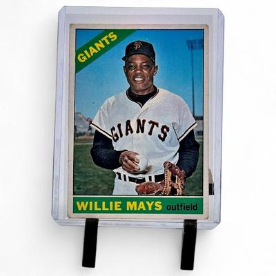 1966 Topps #1 Willie Mays