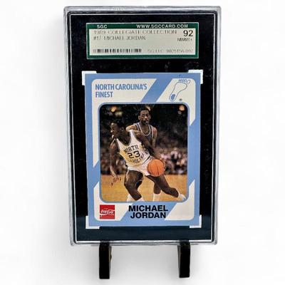 1989 North Carolina College Collection #17 Michael Jordan SGC 92