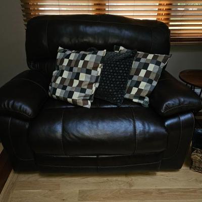 Sale Photo Thumbnail #106