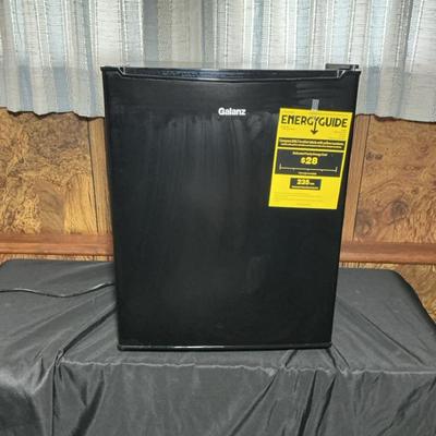 Galanz Mini Fridge 