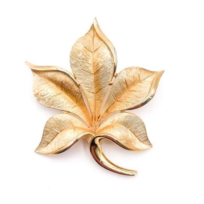 Sale Photo Thumbnail #126: Vintage Trifari Brushed Gold Tone Palm Leaf Brooch