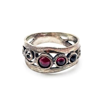 Sale Photo Thumbnail #68: Sterling Silver Ring w/ Red & Black Stones