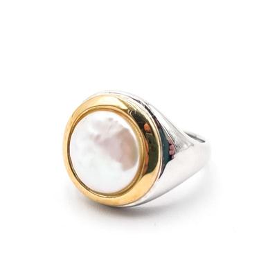 Sale Photo Thumbnail #3: Tiffany & Co Style Mother of Pearl Sterling Silver Ring