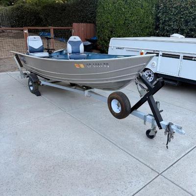 Klamath Aluminum Fishing Boat with Two Motors and Trailer