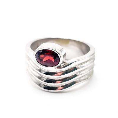 Sale Photo Thumbnail #175: Vintage Red Bohemian Garnet Ring in 925 Sterling Silver