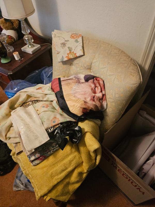 Sale Photo Thumbnail #30