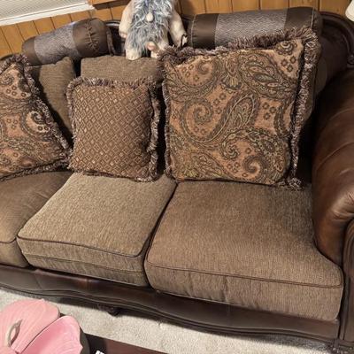 Sale Photo Thumbnail #125