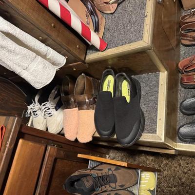 Sale Photo Thumbnail #154