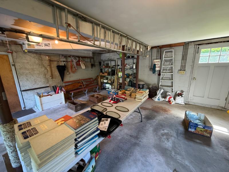 Sale Photo Thumbnail #54