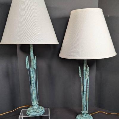 Pair of Wheat Lamps