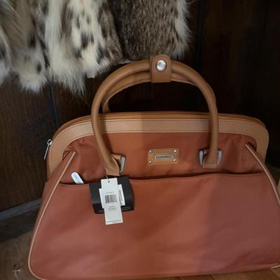 Sale Photo Thumbnail #139