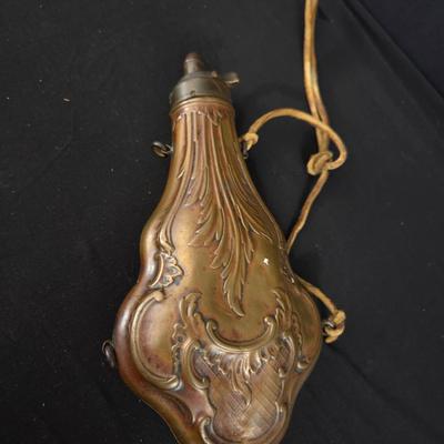 Powder horn