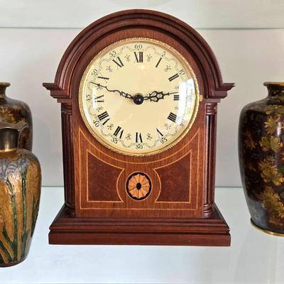 Vintage Mantle Clock & 3 Brass Vases & Bowl
