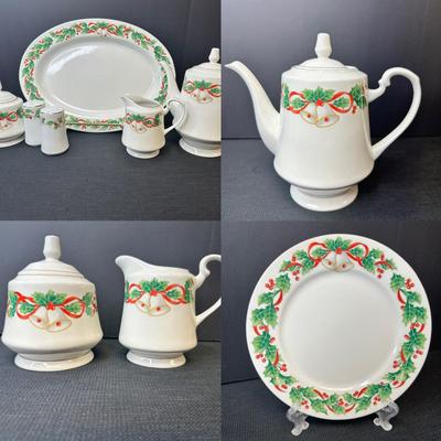 Sango Noel Christmas China Set