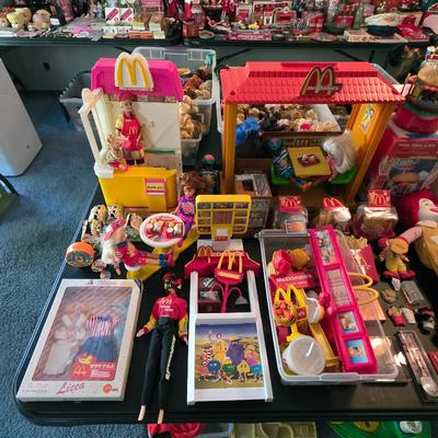Sale Photo Thumbnail #45: Vintage McDonald's toys and collectibles